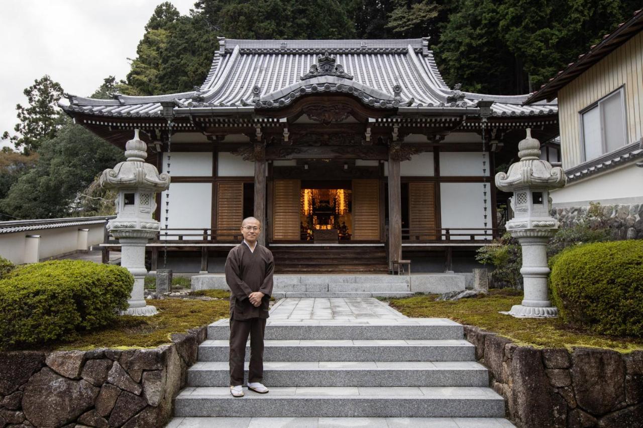 宿坊 端場坊｜Temple Hotel Habanobo Minobu Exterior photo
