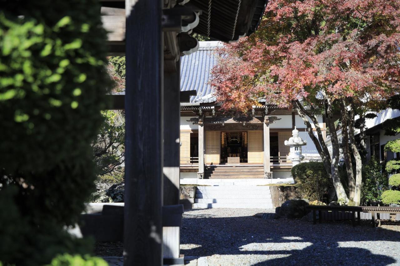 宿坊 端場坊｜Temple Hotel Habanobo Minobu Exterior photo