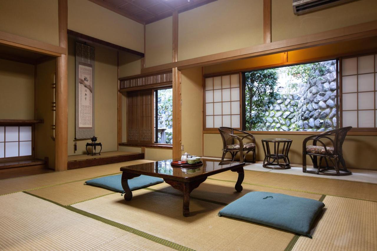 宿坊 端場坊｜Temple Hotel Habanobo Minobu Exterior photo